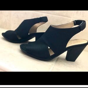 Naturalizer Peep Toe Black Suede Sandal